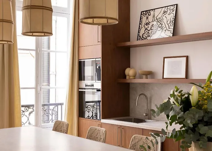 Amazing 2br 6p - Louvre Museum *