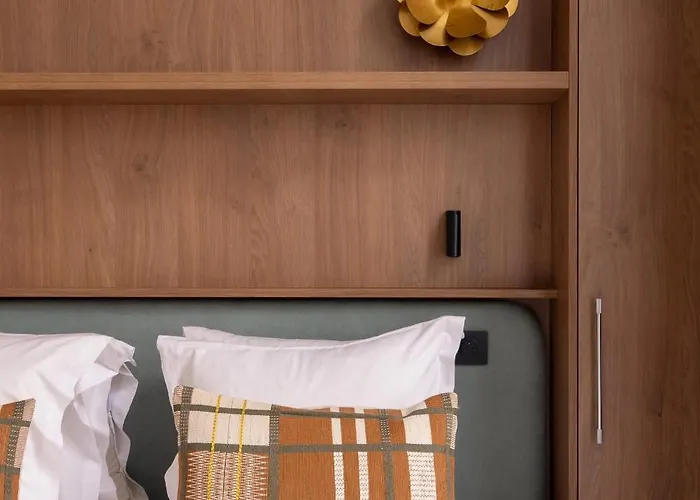 Amazing 2br 6p - Louvre Museum Apartment